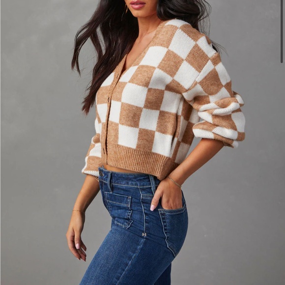 VICI Checkerboard Knit Cardigan in Camel and White X Small - Picture 2 of 9